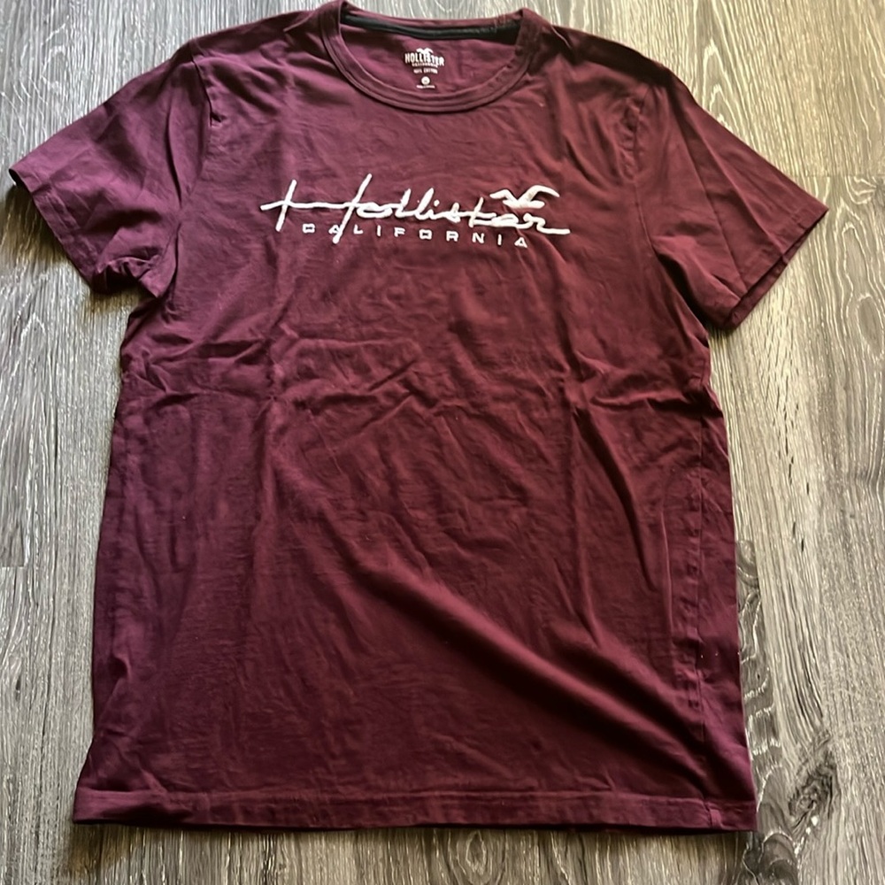 Maroon Hollister T-Shirt